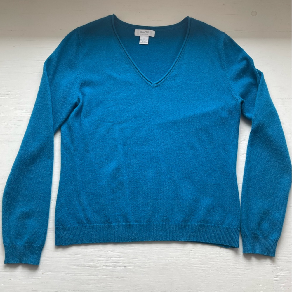 Medium- Marshall Fields Cashmere V-neck Teal Sweater- Needs Repair